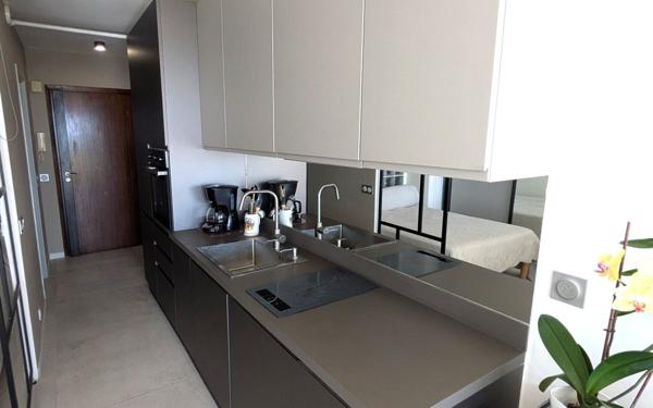 Appartement à vendre    2 pièces • 33 m2 Antibes