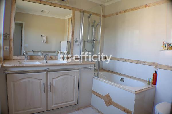 Maison 5 pièces - 120 m²