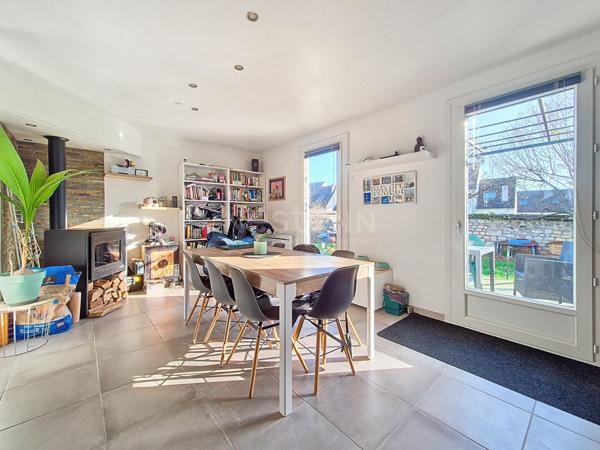 Maison Saint Leu D Esserent 7 pièce(s) 134 m2