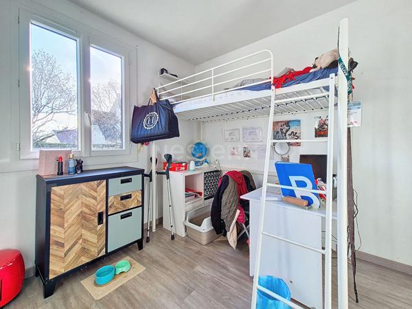 Maison Saint Leu D Esserent 7 pièce(s) 134 m2