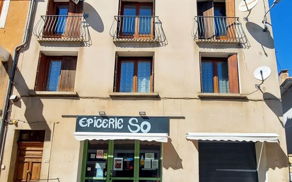 Immeuble à vendre    7 pièces • 105 m2 La Motte-du-Caire