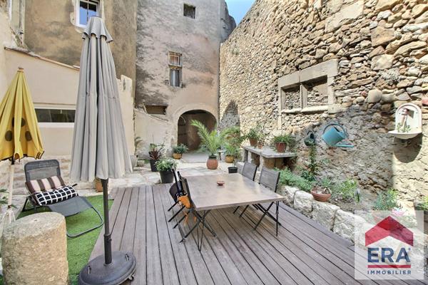 Maison Mondragon 6 pièce(s) 170 m2