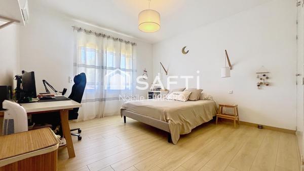 Appartement de charme, centre ville aperçu mer