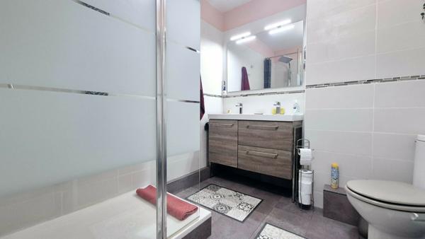 Appartement Balaruc Les Bains 2 pièce(s) 43 m2