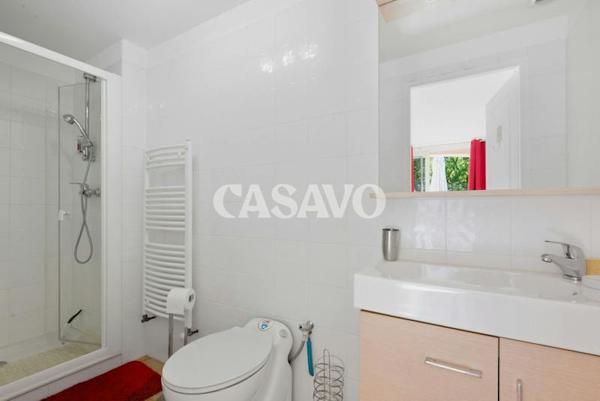 Vente Maison 5 pièces de 203m² - 13760 Saint-Cannat