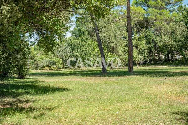 Vente Maison 5 pièces de 203m² - 13760 Saint-Cannat