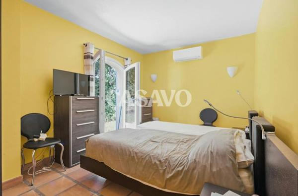 Vente Maison 5 pièces de 203m² - 13760 Saint-Cannat