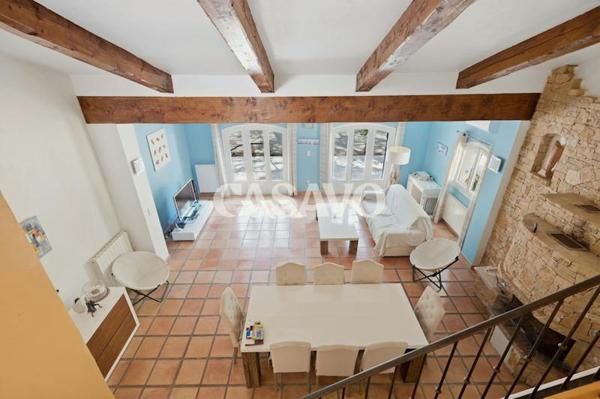 Vente Maison 5 pièces de 203m² - 13760 Saint-Cannat