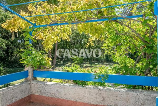 Vente Maison 5 pièces de 203m² - 13760 Saint-Cannat
