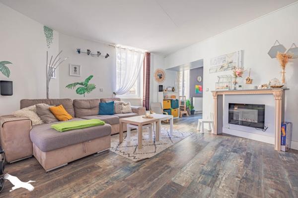 Appartement à vendre |  Tonnay-Charente |  6 pièces | 141 m²