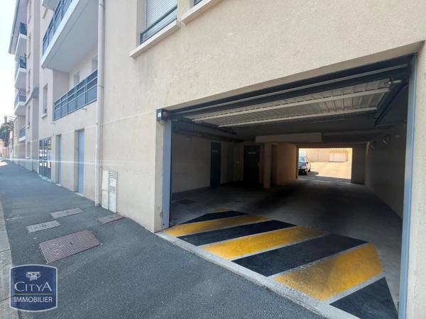 Appartement à louer 3 pièces 66.3m² Mâcon (71000)