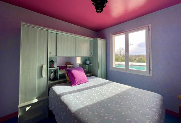 Villa 9 pièce(s) 3 chambre(s) 180 m²