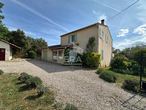 A VENDRE 83470 SAINT MAXIMIN LA SAINTE BAUME MAISON TYPE 5 DE  160M² SUR 1750M² DE JARDIN GARAGE PISCINE