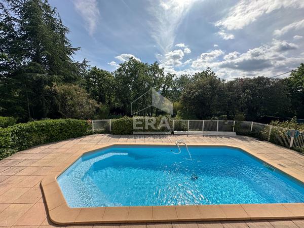A VENDRE 83470 SAINT MAXIMIN LA SAINTE BAUME MAISON TYPE 5 DE  160M² SUR 1750M² DE JARDIN GARAGE PISCINE
