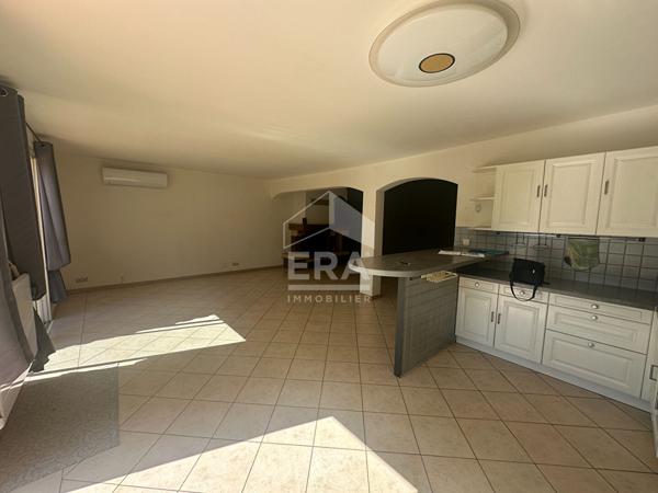 A VENDRE 83470 SAINT MAXIMIN LA SAINTE BAUME MAISON TYPE 5 DE  160M² SUR 1750M² DE JARDIN GARAGE PISCINE