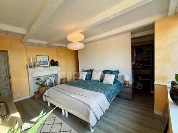 🏡 CHAMPDENIERS – Maison de caractère rénovée de 175 m² avec 135 m² de dépendances et fort potentiel