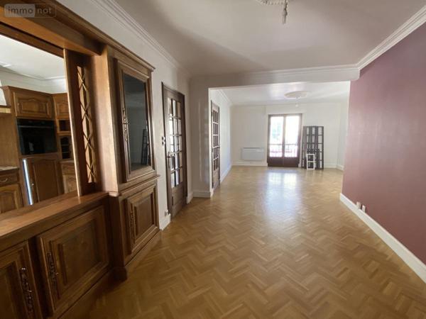 Appartement à louer à Loudéac dans les Côtes-d'Armor (22600), ref : 22110-L383