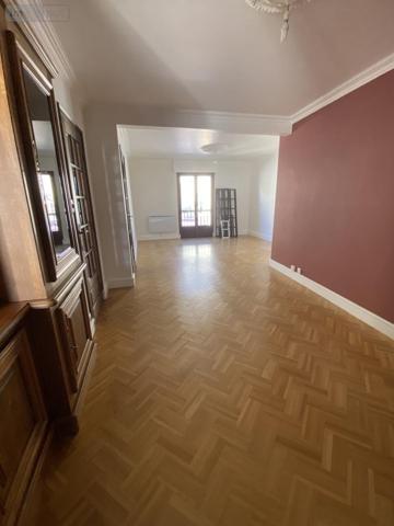 Appartement à louer à Loudéac dans les Côtes-d'Armor (22600), ref : 22110-L383