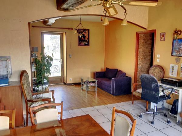 Varennes-sur-Allier (03150) FERMETTE 86 M2 SUR 3000 M2 DE TERRAIN A VARRENNES-SUR-ALLIER