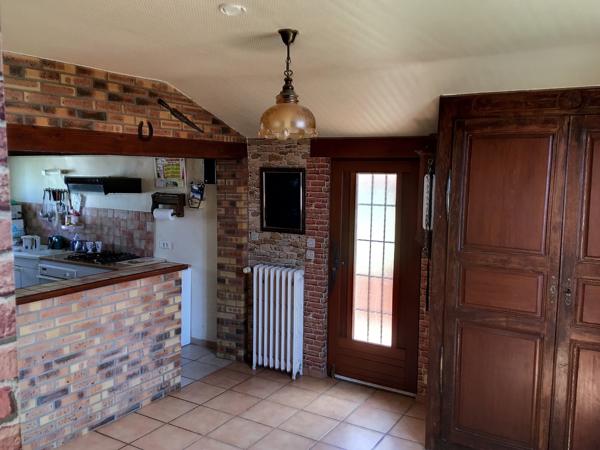 Varennes-sur-Allier (03150) FERMETTE 86 M2 SUR 3000 M2 DE TERRAIN A VARRENNES-SUR-ALLIER