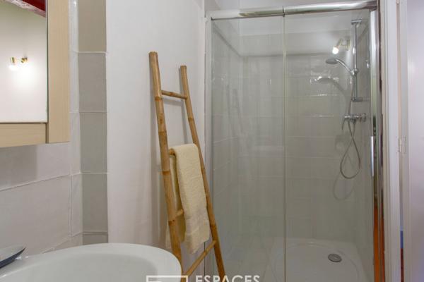 Appartement dans un château du XIIe siècle avec piscine