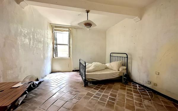 Maison à vendre    3 pièces •  Villefranche-de-Conflent