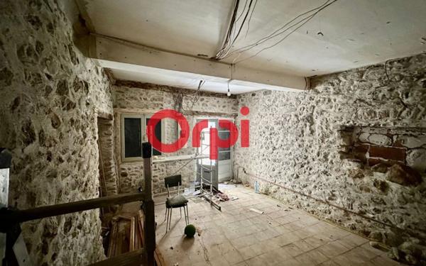 Maison à vendre    3 pièces •  Villefranche-de-Conflent