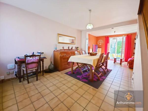 Vente                                                      Maison
                        
                     5 pièces                      81 m2                     à Bondoufle