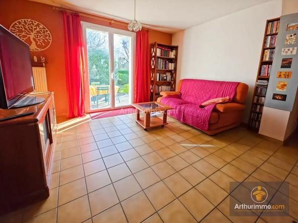 Vente                                                      Maison
                        
                     5 pièces                      81 m2                     à Bondoufle