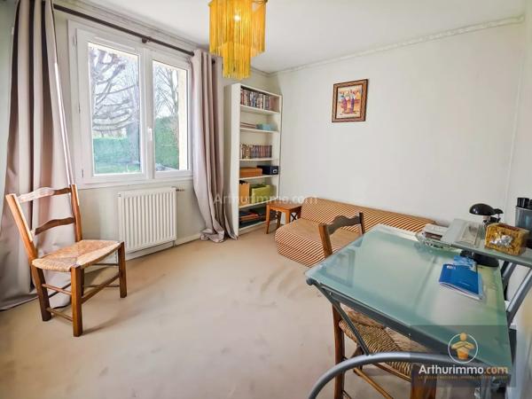 Vente                                                      Maison
                        
                     5 pièces                      81 m2                     à Bondoufle
