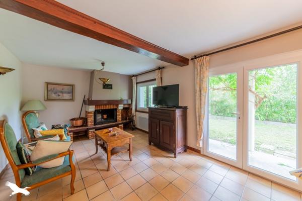Maison à vendre 278 244 € Grisolles 7 p 169 m² DPE D