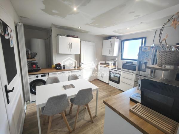 BÄTIMENT A VENDRE POUR ENTREPRENEUR