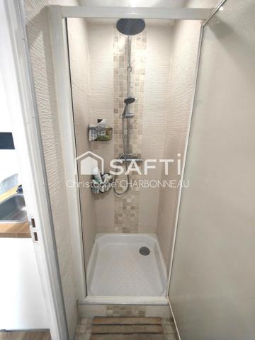 BÄTIMENT A VENDRE POUR ENTREPRENEUR