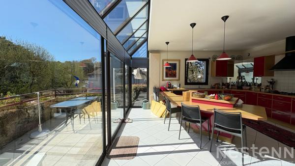 Maison de 206 m² à Saint-Goustan avec maisonnette d'invités attenante