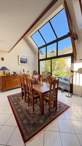 Maison de 206 m² à Saint-Goustan avec maisonnette d'invités attenante