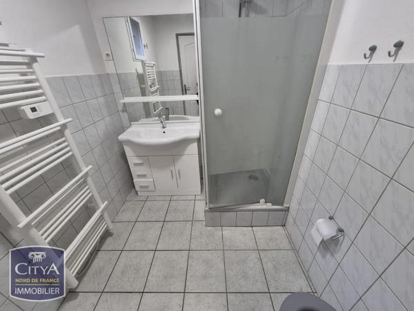 Appartement à louer 2 pièces 41.37m² Cambrai (59400)