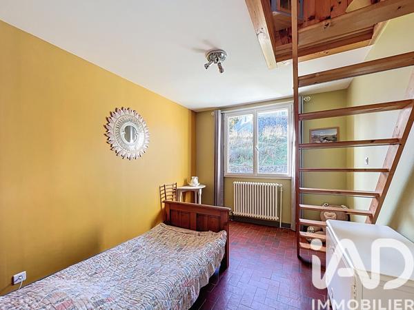 Maison à vendre 5 pièces 123 m² Saint-Germain-Laprade