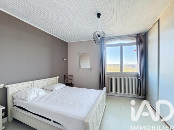 Maison à vendre 5 pièces 123 m² Saint-Germain-Laprade