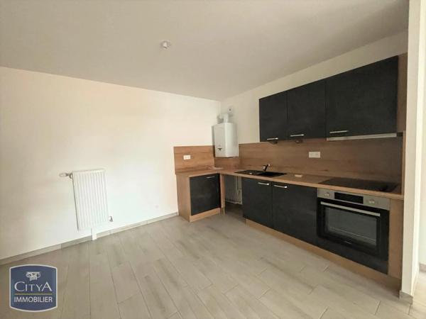 Appartement à louer 2 pièces 51.32m² La Chapelle-Saint-Mesmin (45380)