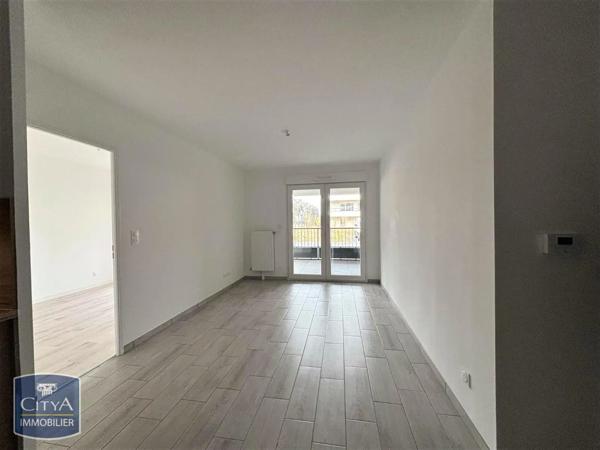 Appartement à louer 2 pièces 51.32m² La Chapelle-Saint-Mesmin (45380)
