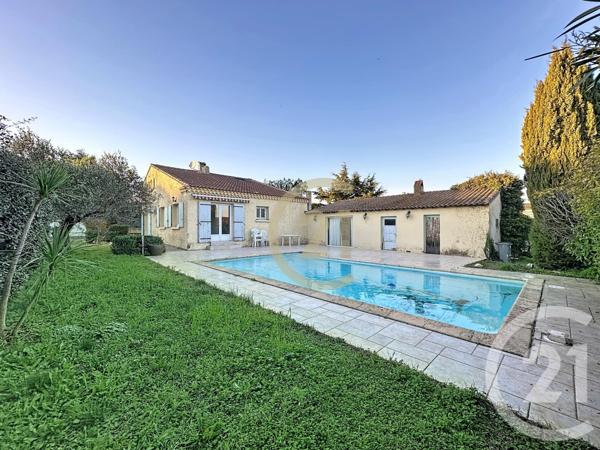 Maison à vendre  6 pièces - 130,65 m2 REMOULINS - 30