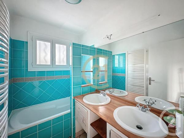 Maison à vendre  6 pièces - 130,65 m2 REMOULINS - 30