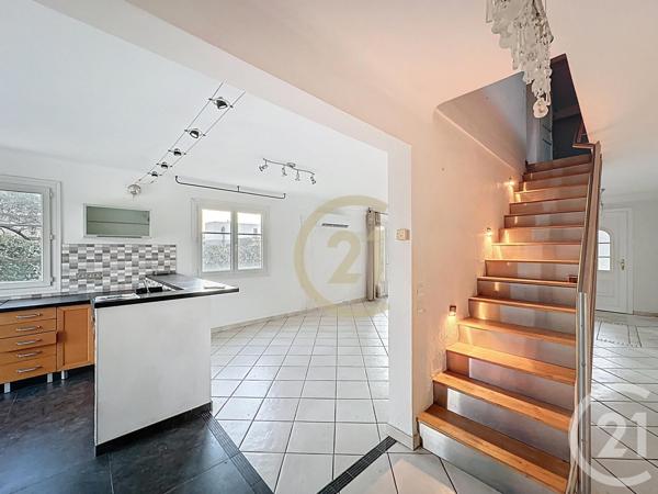 Maison à vendre  6 pièces - 130,65 m2 REMOULINS - 30