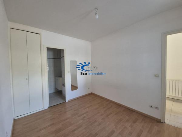 PERIGNY APPARTEMENT 1 CHAMBRE JARDIN  Perigny