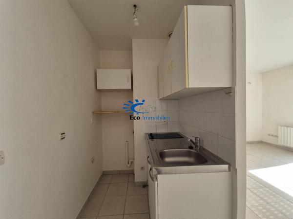PERIGNY APPARTEMENT 1 CHAMBRE JARDIN  Perigny