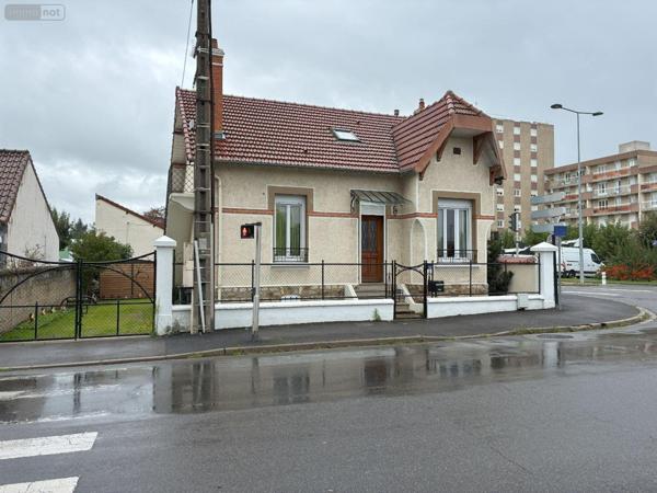 Maison individuelle à vendre à Avermes dans l'Allier (03000), ref : 17727/3   
HOPITAL