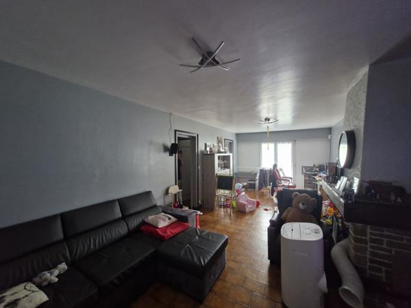 PAVILLON PLAIN PIED de 100m² - 3 CHAMBRES - GARAGE - TERRAIN