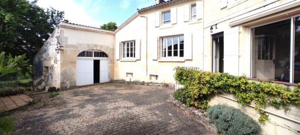 Maison ancienne Saint-Sulpice-de-Cognac 162 m²