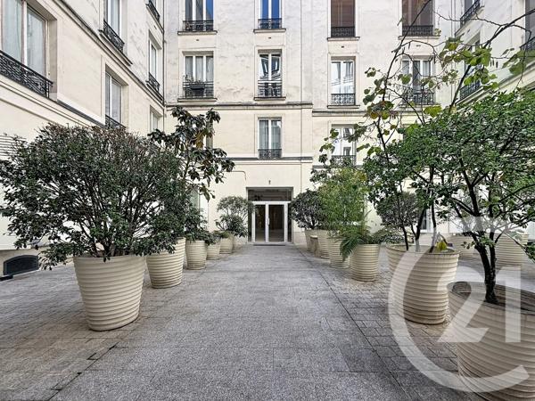 Appartement F2 à vendre  2 pièces - 52,88 m 2   PARIS  - 75006