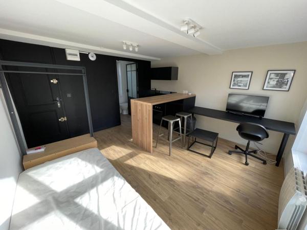 A LOUER : T1 à LILLE • Rue des Bouchers - Vieux Lille • 600 € CC • Réf. G434-3